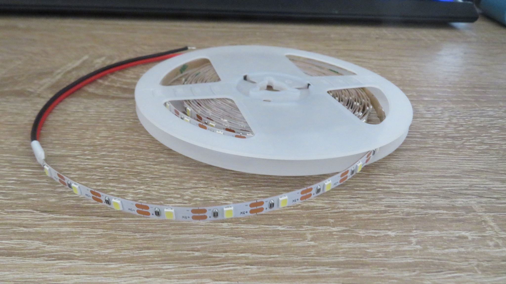 3 to 5 Volt LED Strip Warm White - 30 cm