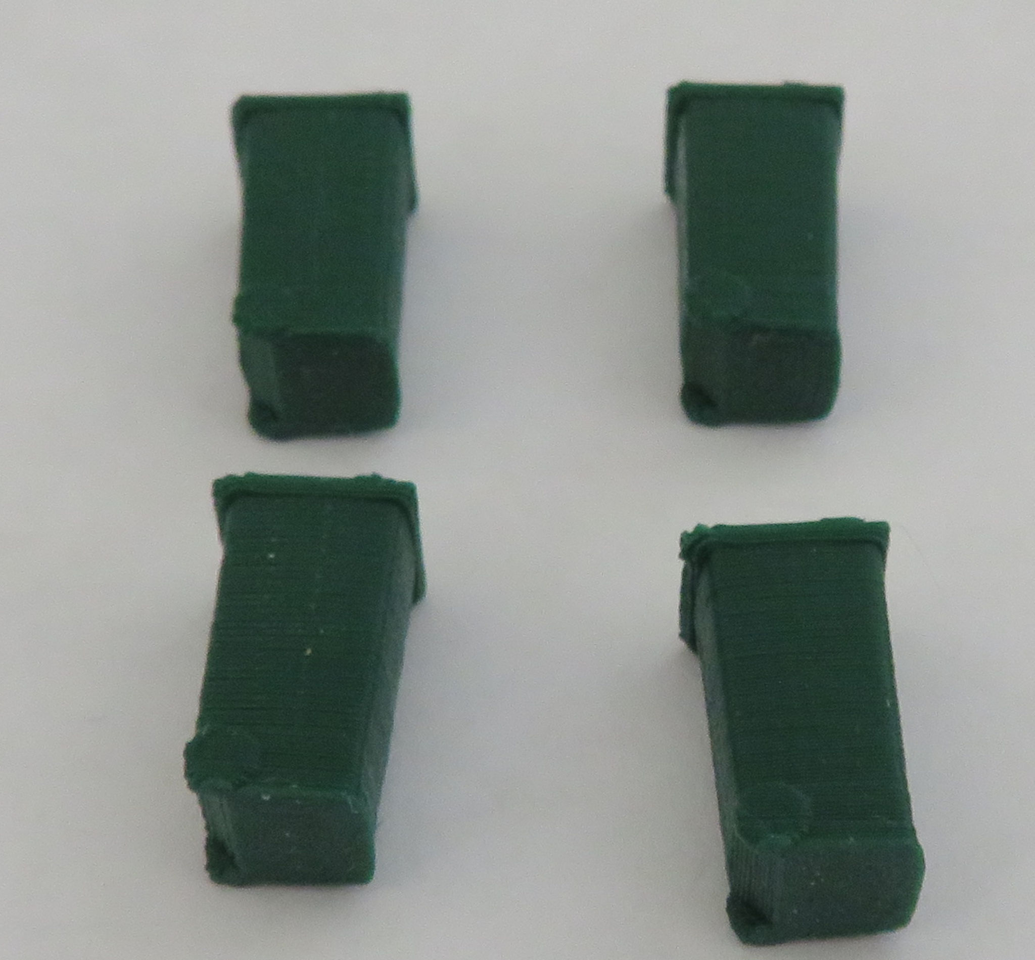 Green Wheelie Bins OO Scale - Pack of 4